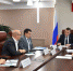 Губернатор Роман Бусаргин встретился с главой города Шиханы Антоном Лещенко. Обсуждалась реализация федеральных и региональных программ в муниципалитете. - Петровский район