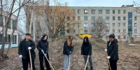 Вышли на субботник - Филиал СГТУ в г. Петровске